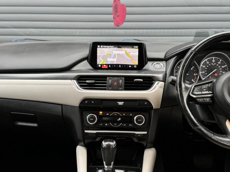 MAZDA MAZDA6