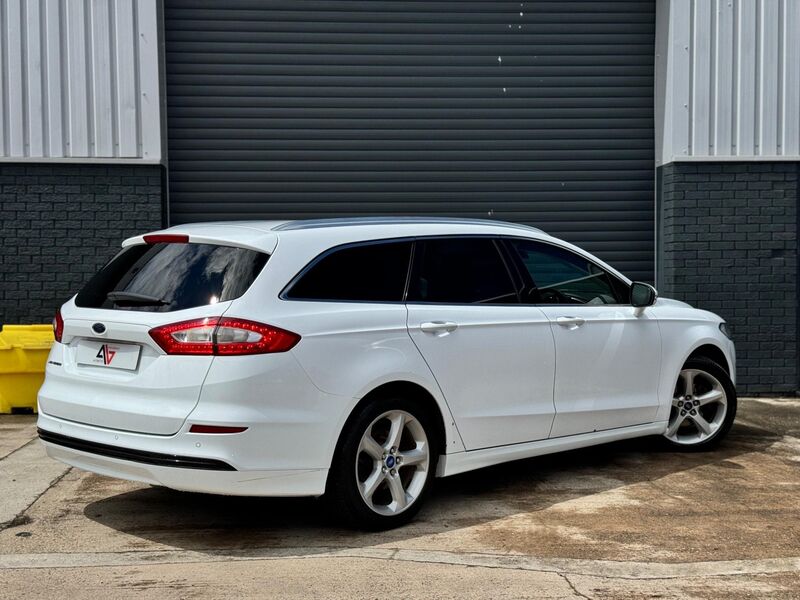 FORD MONDEO