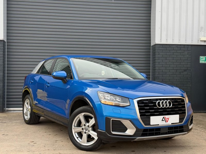 AUDI Q2
