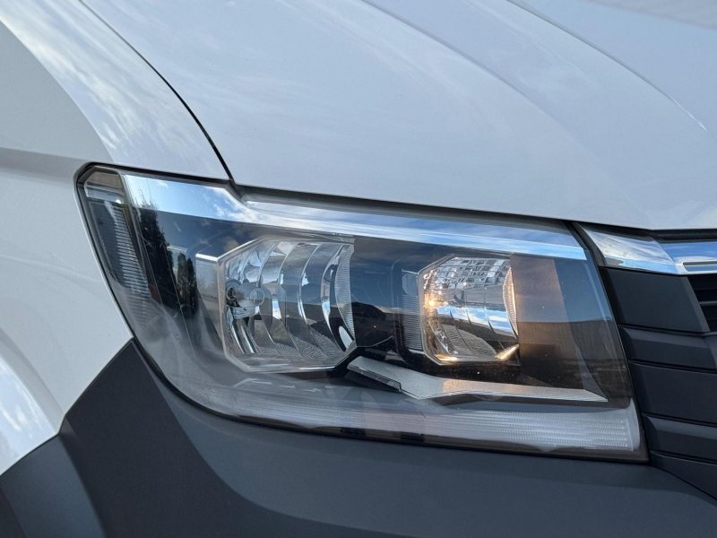 VOLKSWAGEN CRAFTER