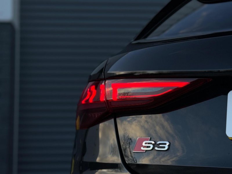 AUDI S3