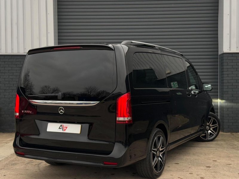 MERCEDES-BENZ V CLASS