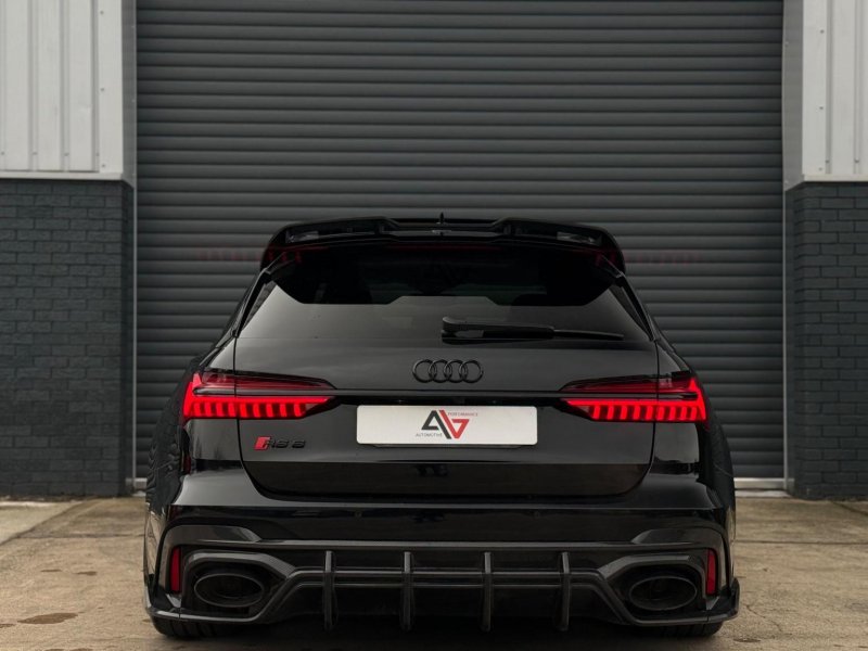 AUDI RS6