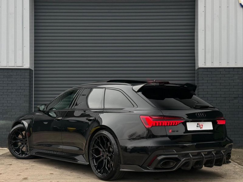 AUDI RS6
