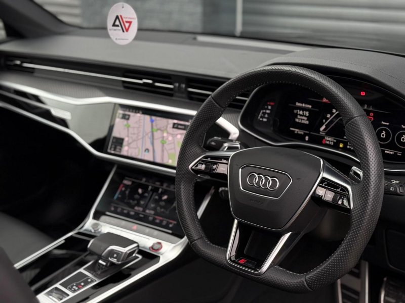 AUDI RS6