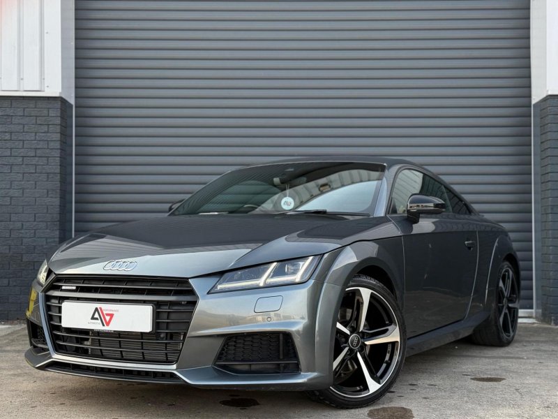 AUDI TT